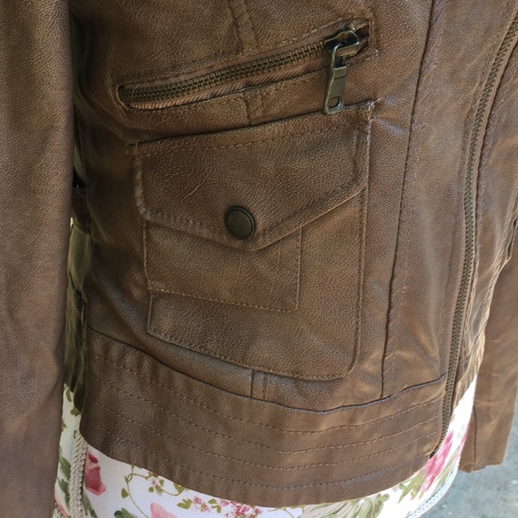 SOLD!!!!Brown leather jacket - Picture 3 of 8